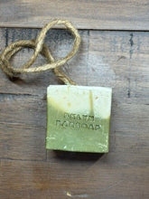 Load image into Gallery viewer, Sworley- Spirulina+Aloe+Oats
