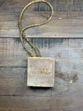 Load image into Gallery viewer, Giovanni - Wild Fig + Coconut Milk
